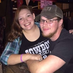 Meet your Posher, Dakota